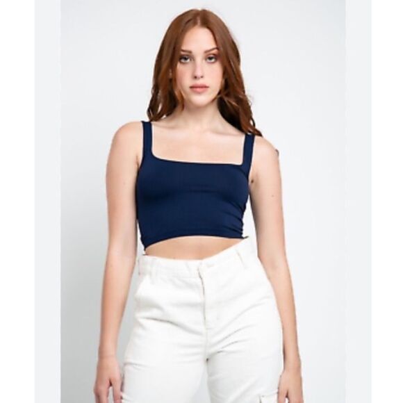 NWT Free People Scoop neck crop navy Medium/ Large - Picture 2 of 4